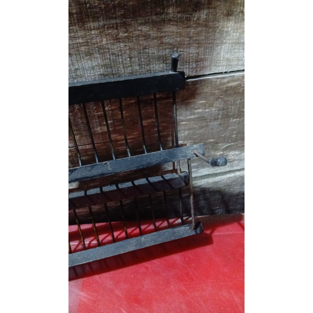 Rak kaset pita 145k jadul antik kuno lawas vintage display