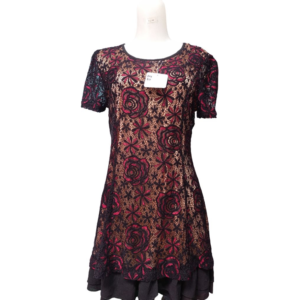 Midi Dress Brokat Bordir Timbul