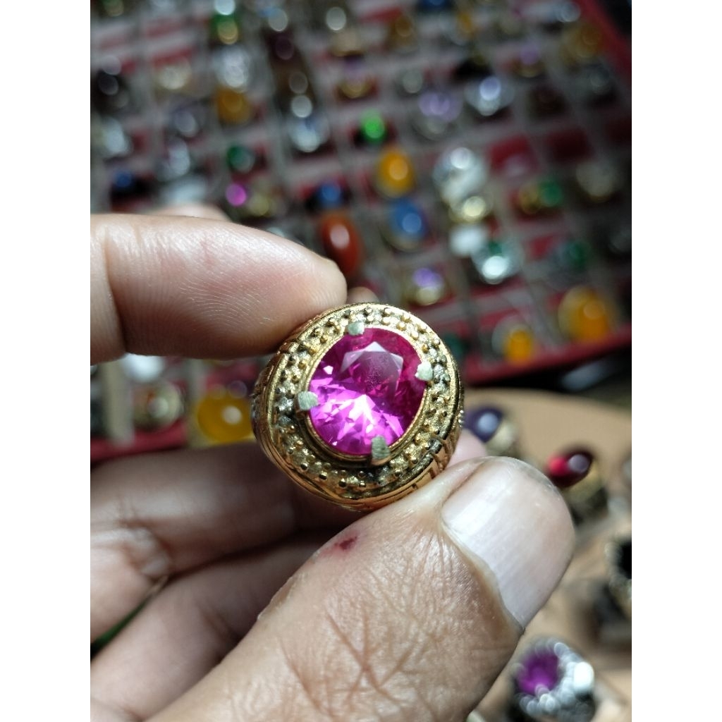 Merah siam Bangkok cutting thebes