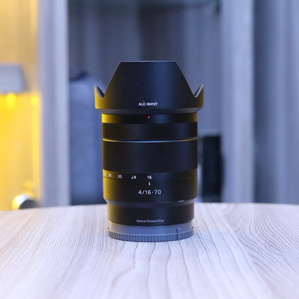 LENSA ZEISS FE 16-70MM F4  - LENSA ZEISS 16-70MM F4