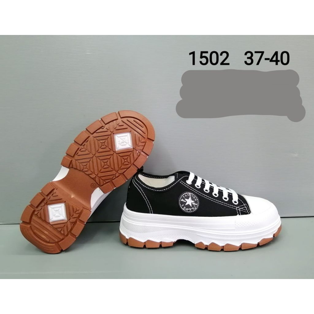 SEPATU WANITA / SEPATU SNEAKERS TALI HITAM PUTIH 1502