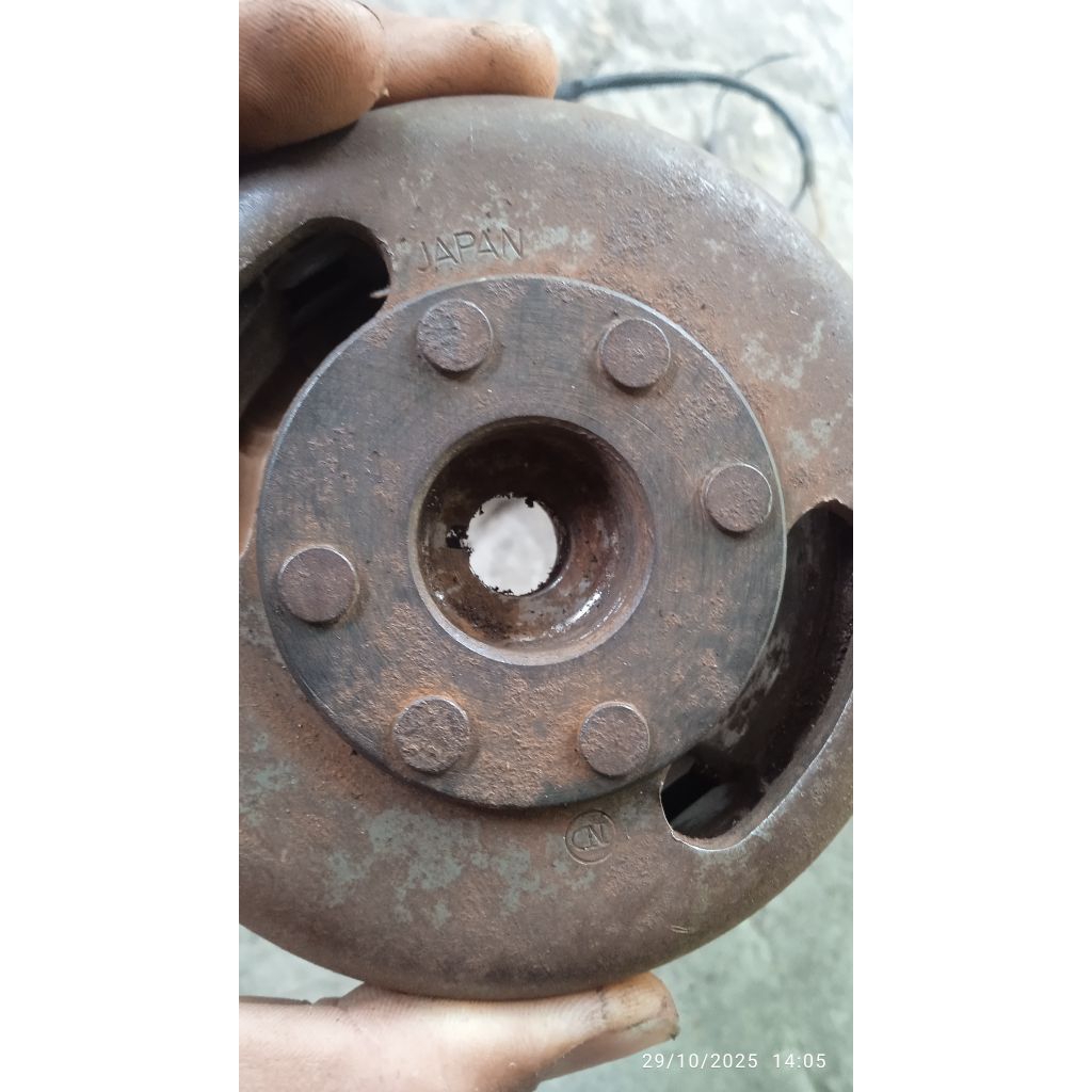 Magnit Platina Suzuki A100