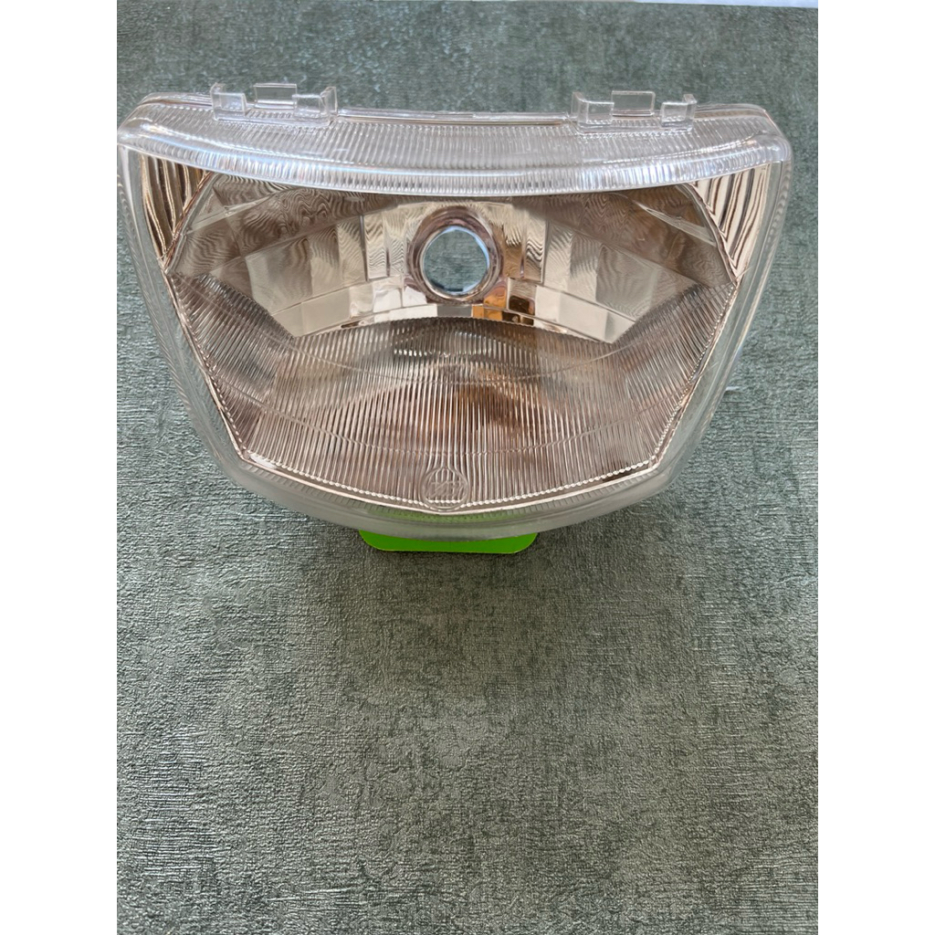 Refrektor Vega 2004-2005/Lampu depan Vega r 2004-2005 VR