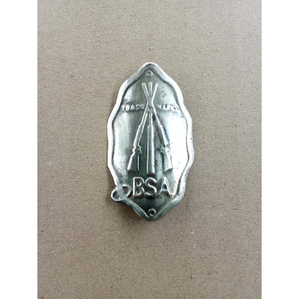 Emblem Plat merk sepeda onthel BSA kuningan