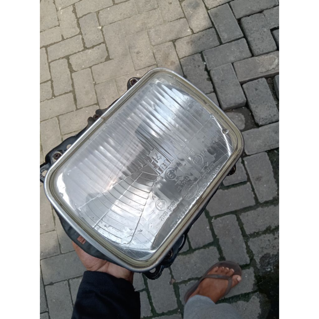 headlamp kanan kijang super koito h4 hella Made in germany