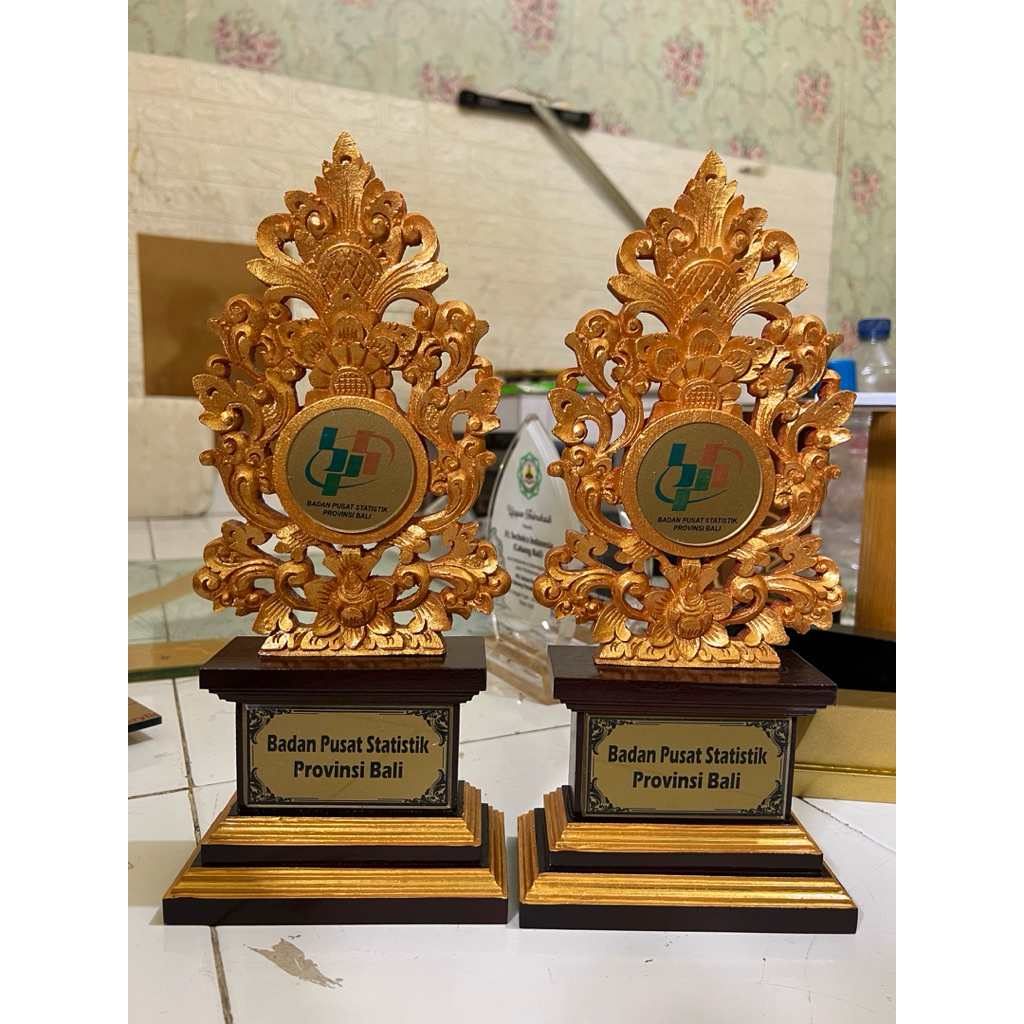 Plakat Ukir Premium Khas Bali Plakat ukir Free desain Tulisan Lapis Akrilik Ukir Fiber Tebal Berkual