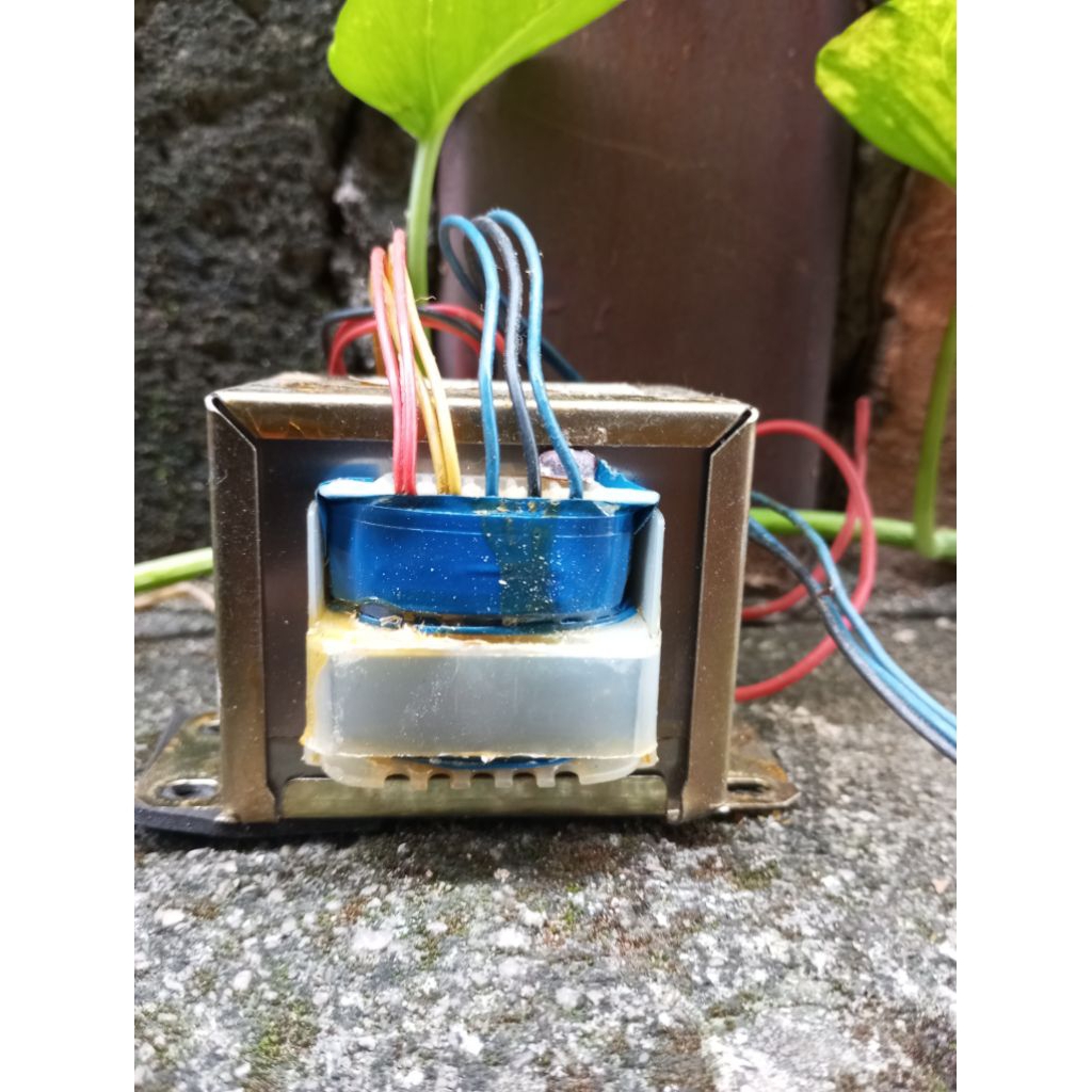 trafo 5 amper kecil