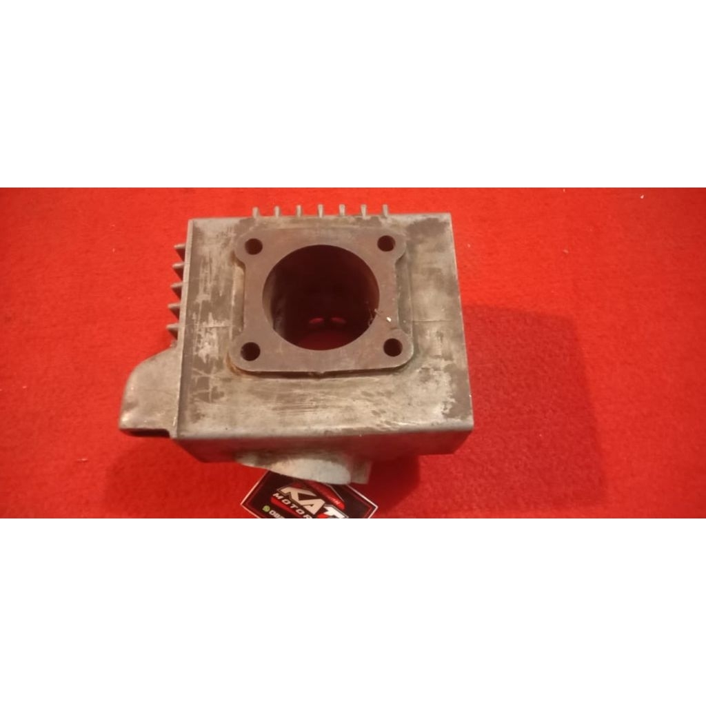 Blok suzuki kristal, tornado. second original