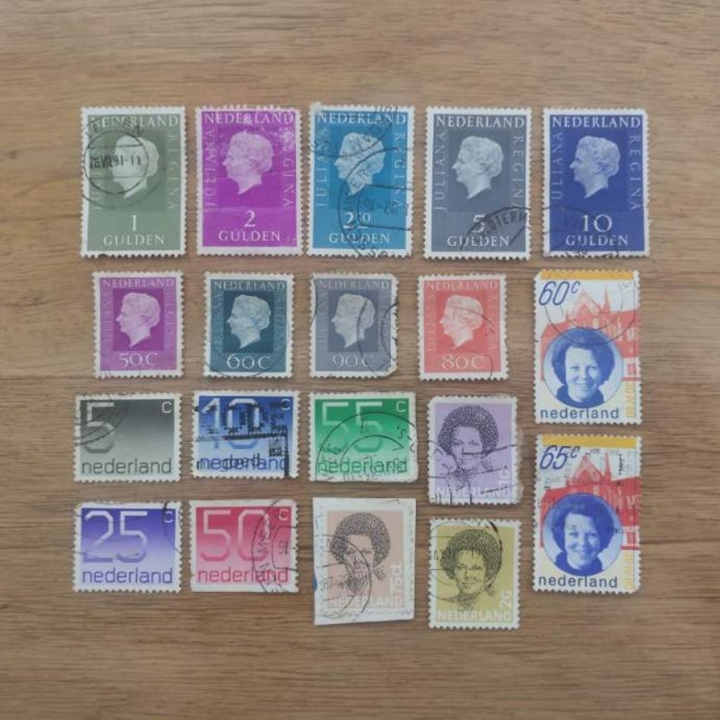 Set 19 pcs perangko Belanda
