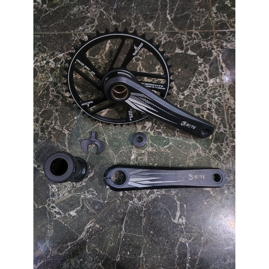 Crankset Crank SYTE 30T 32T 34T 36T 38T 40T 42T Hallowtech II HT2 Bahan Alloy Sepeda MTB Federal Com