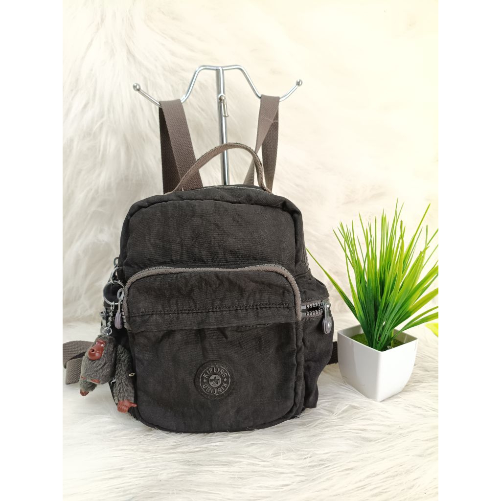 Tas ransel jalan wanita kipling