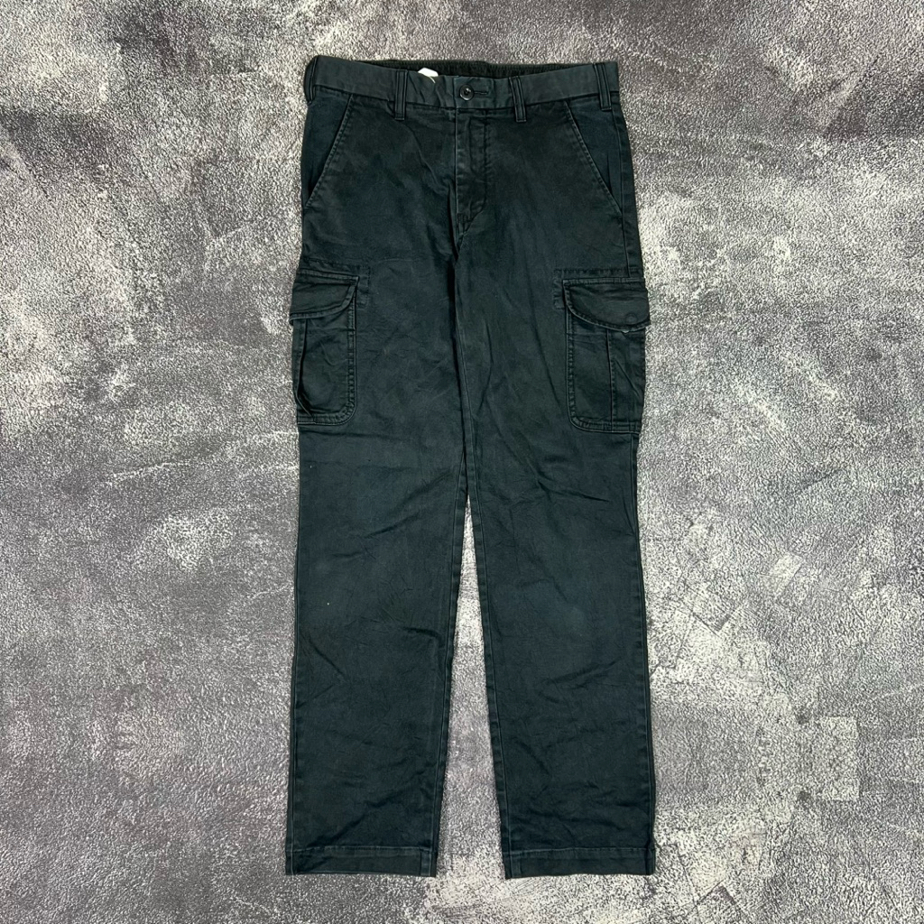 UNIQLO CARGO PANTS