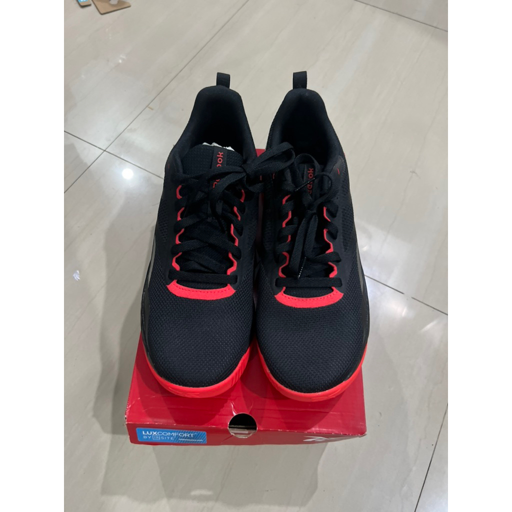 Reebok NFX Trainer Black/Red /White 100% Original