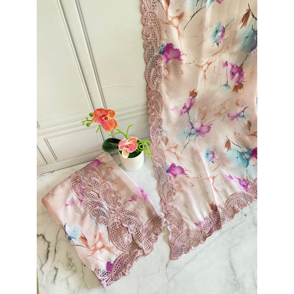 kain kebaya sifon bunga tepi bordir ukurn 1,5×1, 4m || sifon bunga bordir || kain Bali || caraka bus