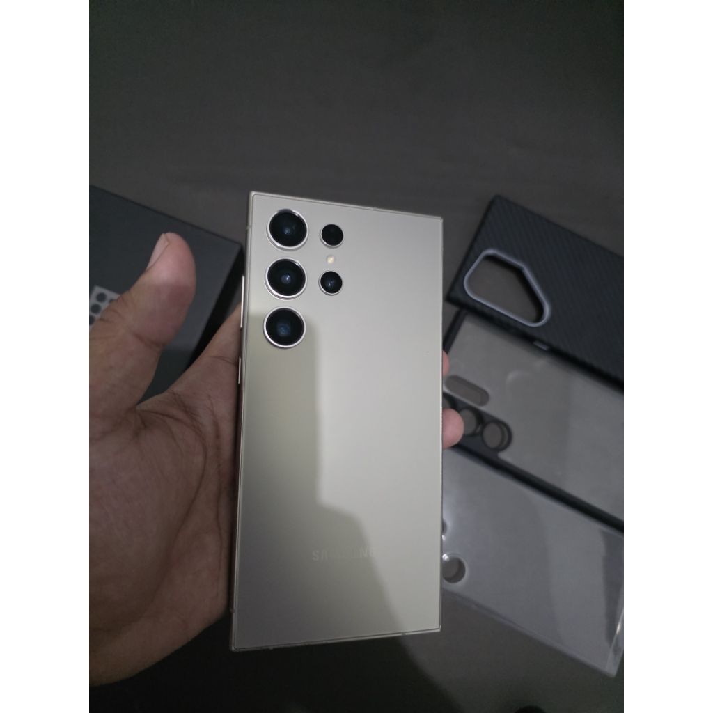 samsung s24 ultra 12/512 second