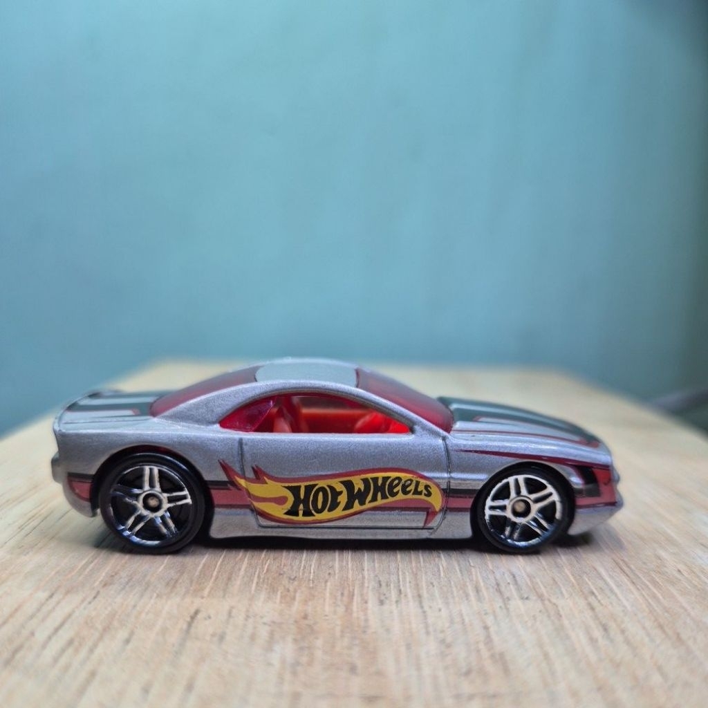 HOT WHEELS MUSCLE TONE