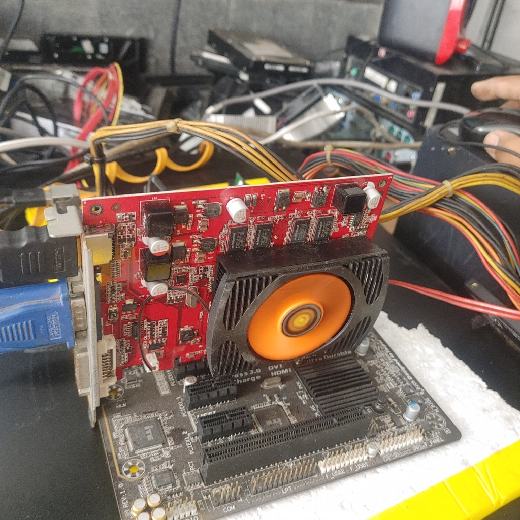 VGA CARD Nvidia Geforce GT220 GT 220 1GB