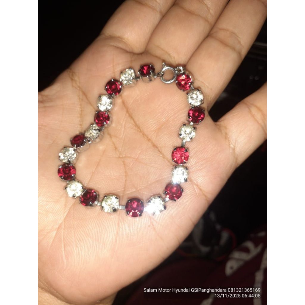 Red | Merah White | Putih  Sapphire | Safir | Corondum Korondum | Ruby