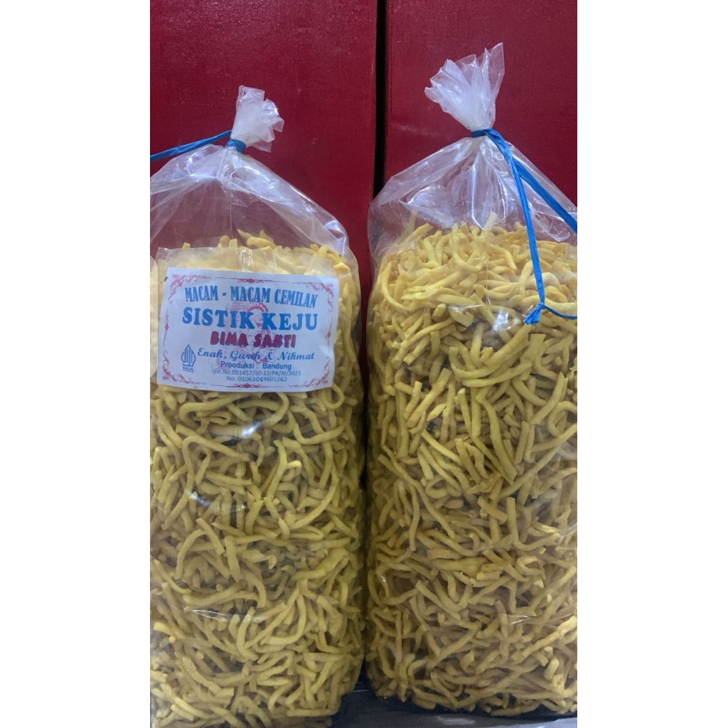 1 ball berat 2.3 kg sistik keju/ keripik ubi ungu/ keripik gungek / gungex / pangsit pedas / pangsit