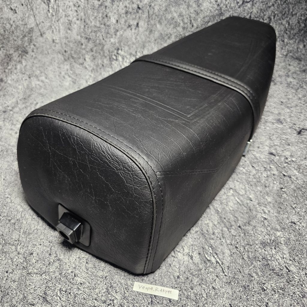 Jok Arcobaleno Vespa Px Exclusive Super Sprint Jok Panjang Vespa Px MK Import