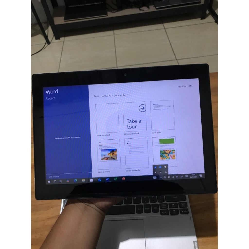 Laptop Lenovo Bisa Jadi Tablet Touchscreen Windows 10