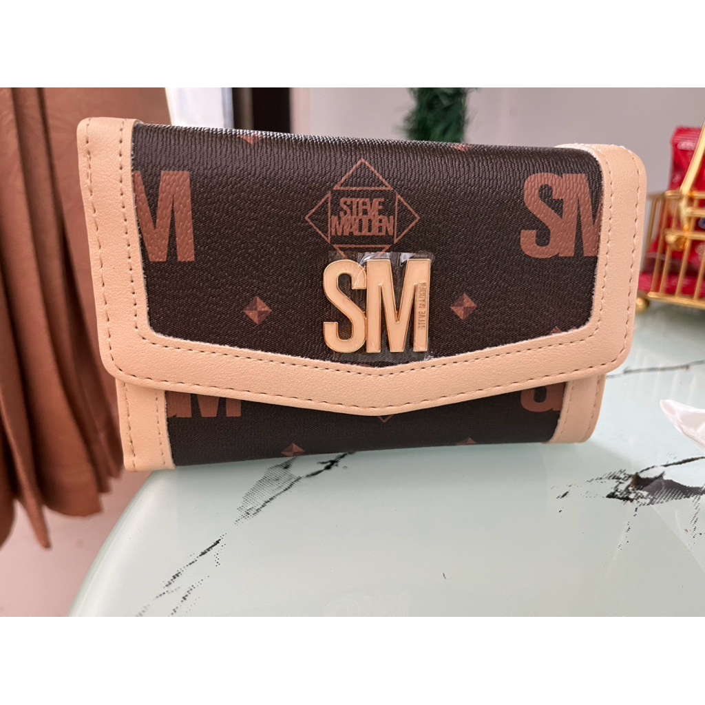 Dompet Steve Madden