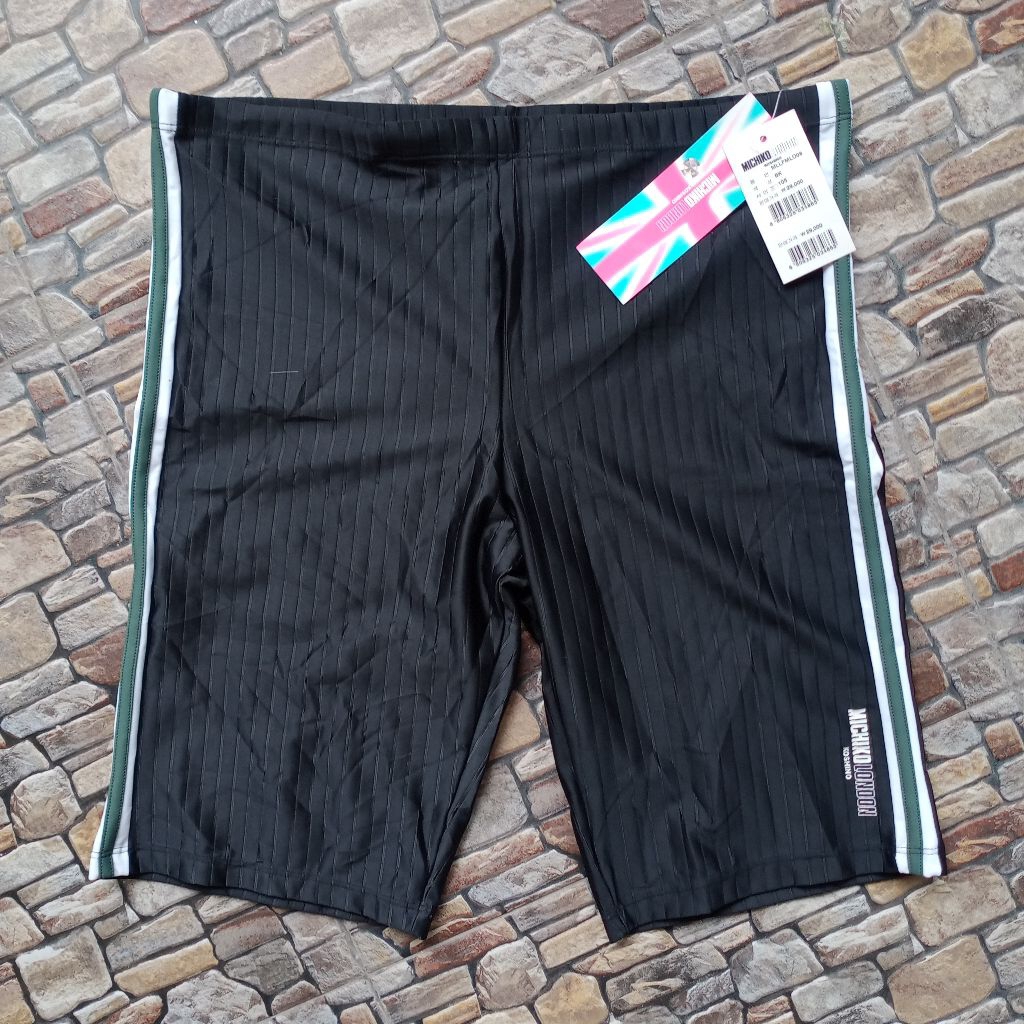 Celana Surfing brand Michiko London original preloved, Celana pendek pantai