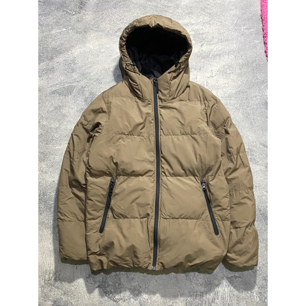 GU Uniqlo down jacket
