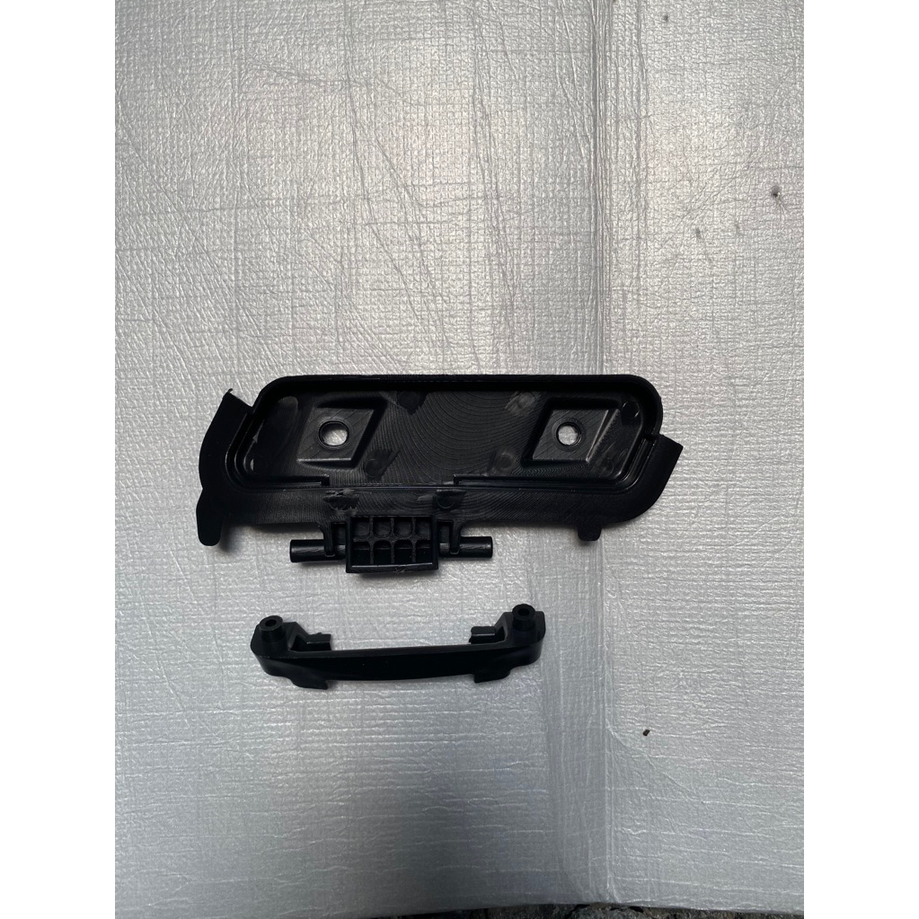 engsel tutup laci dudukan tutup laci belakang scoopy 2025