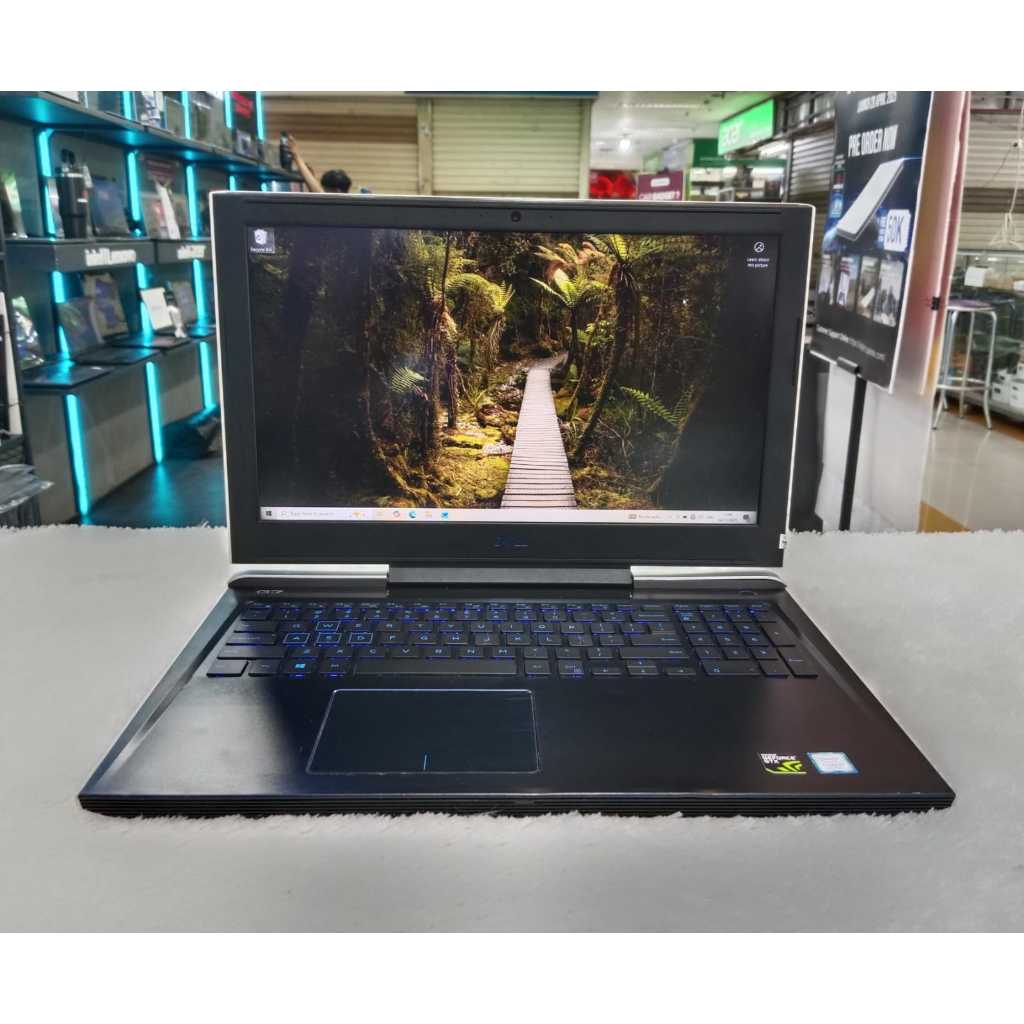 Laptop Leptop Gaming Desain G7 7588 Core i7 Gen 8 - RAM 16GB - SSD 256B + HDD 500GB - 15 inch - Nvid