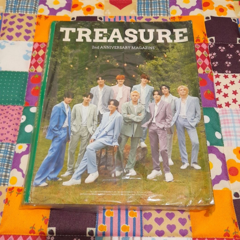 Treasure magazine photobook