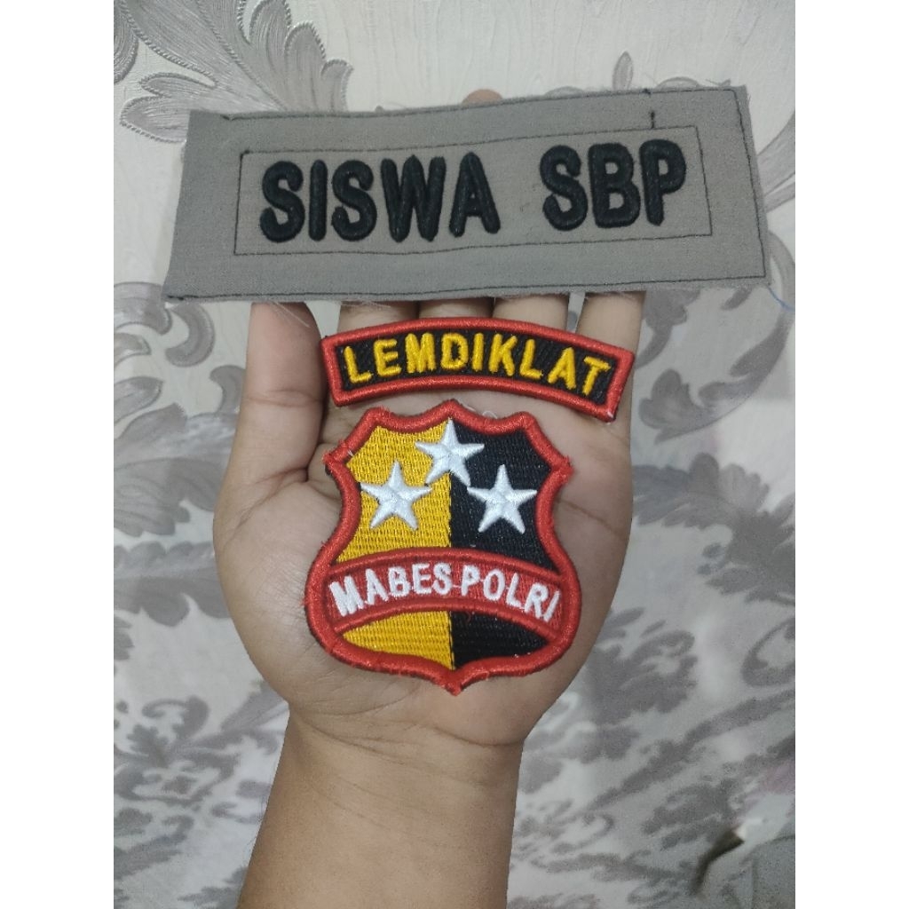 bordir timbul siswa sbp lemdiklat dan logo mabes polri