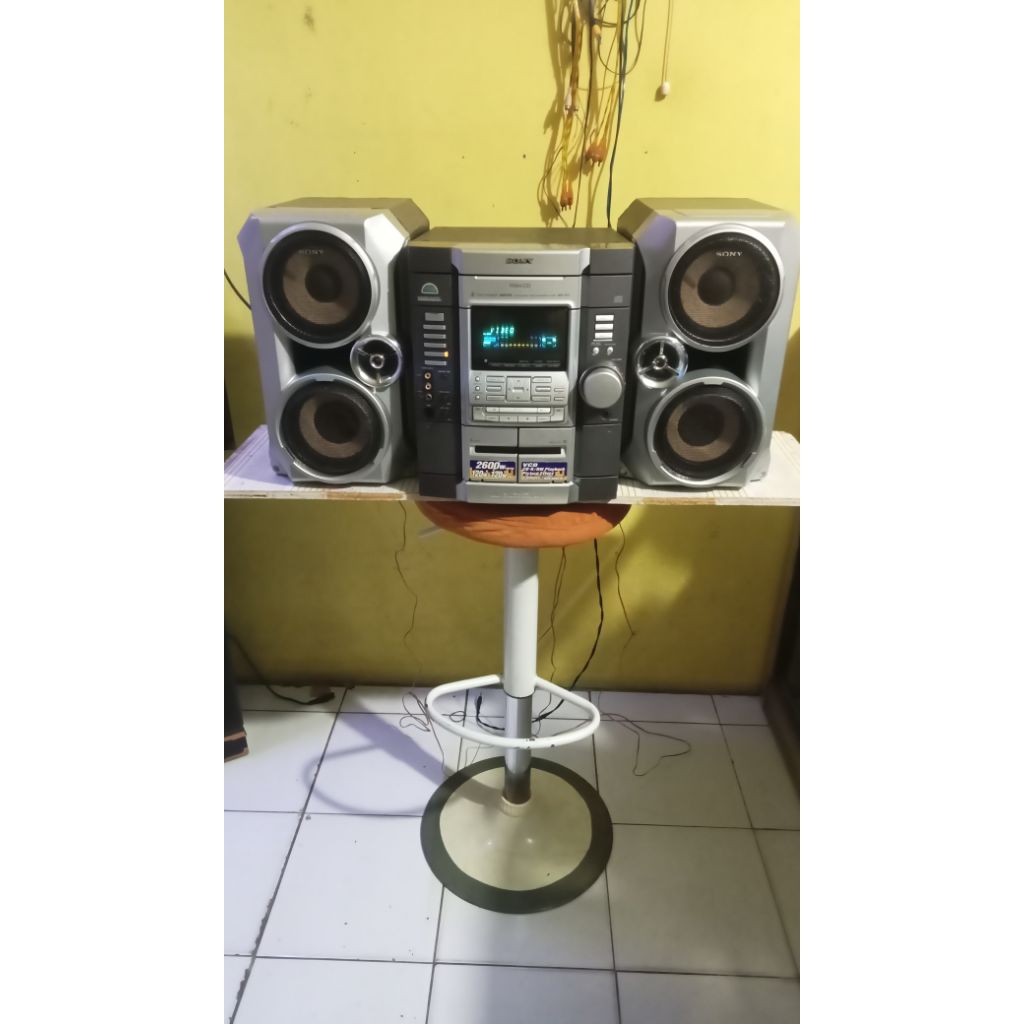 HIFI compo sony MHC-RV5 gak ada remotnya