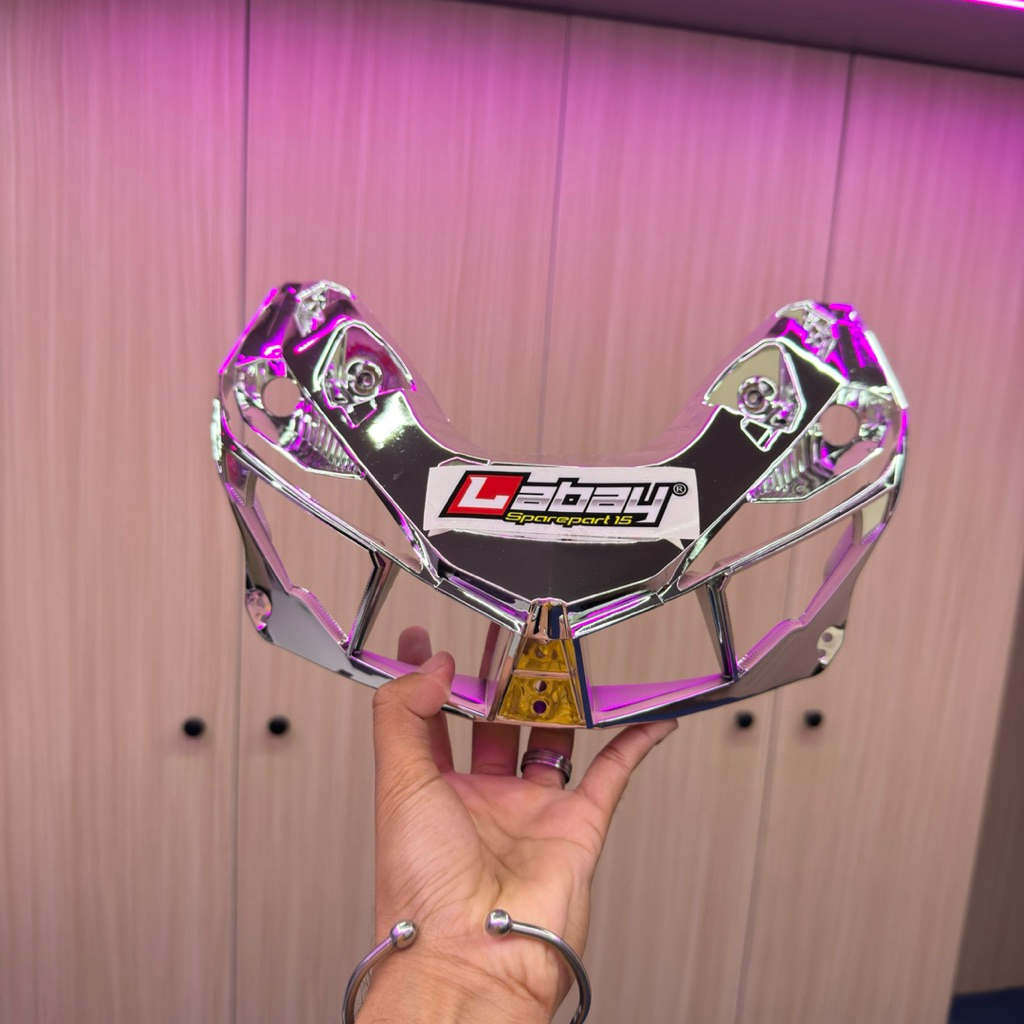 Frame Tempat Alis Reflektor Lampu Depan Croom Vario 125 150 Led Old 2015-2018 Original