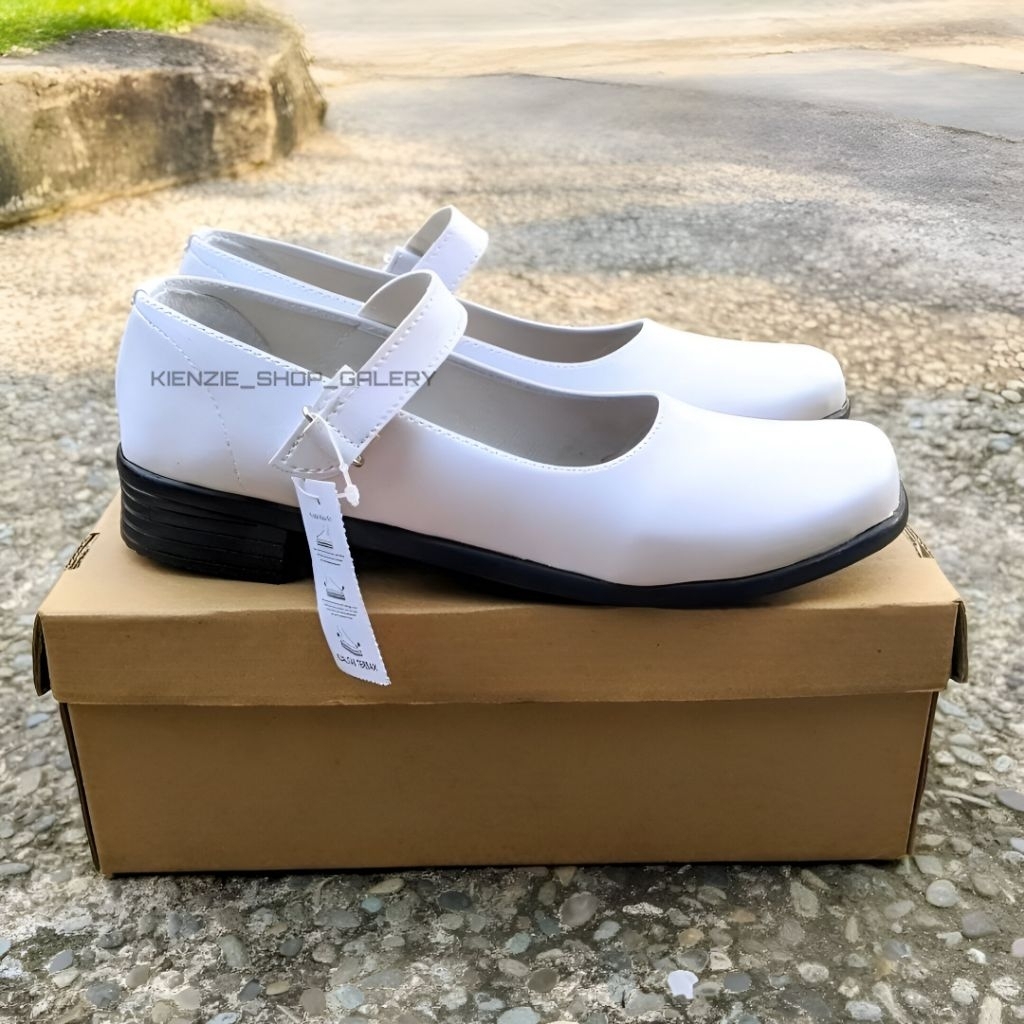KIENZIE - Sepatu Fantofel Wanita Putih Hak 3cm Sepatu Paskib