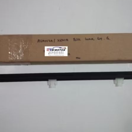 Plipit / Pelipit Kaca Luar Avanza / Xenia Lama / Avanza / Xenia VVTI 2004 - 2010 Kiri Belakang (L/H)