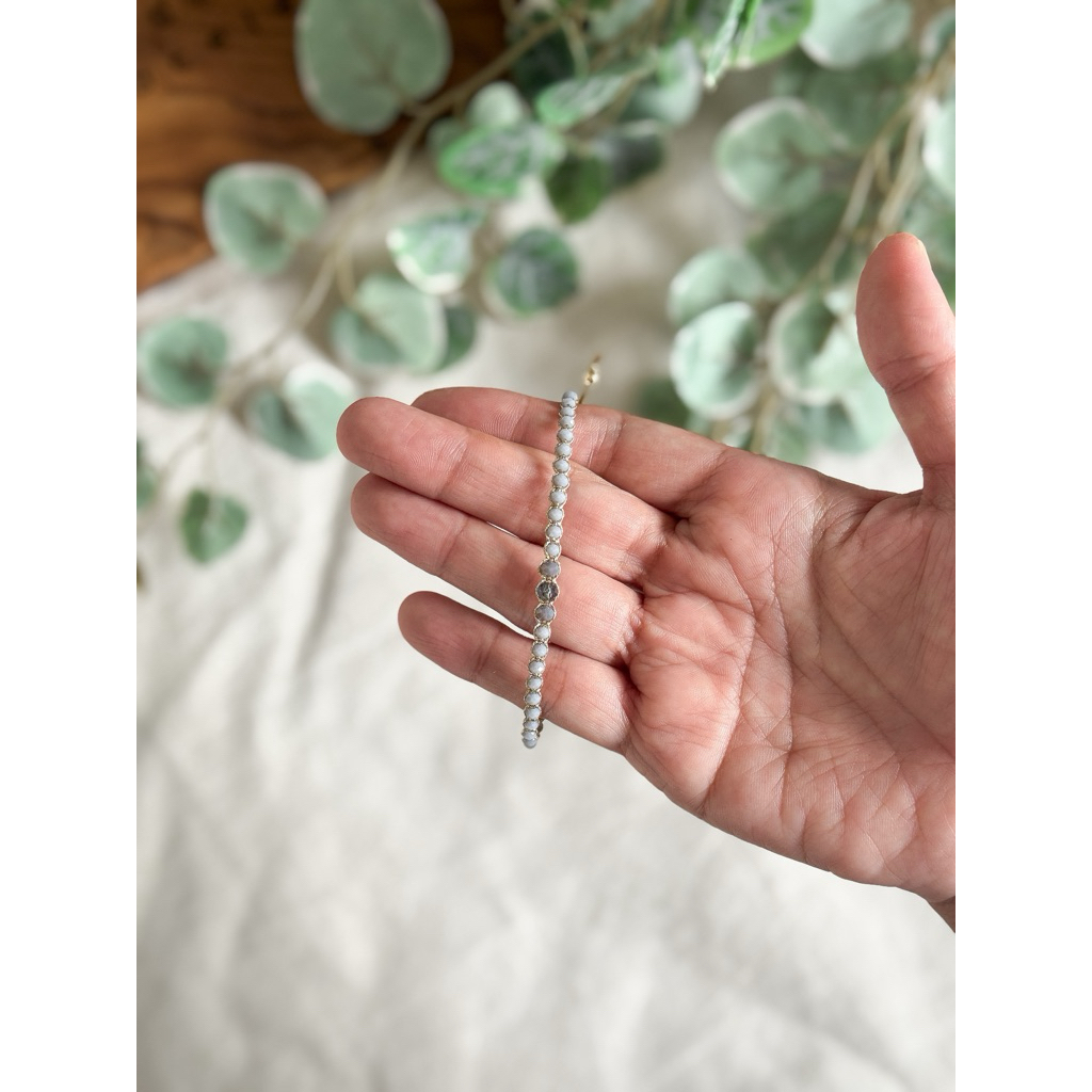 Simple Bracelet. Gelang Handmade tali emas kekinian.