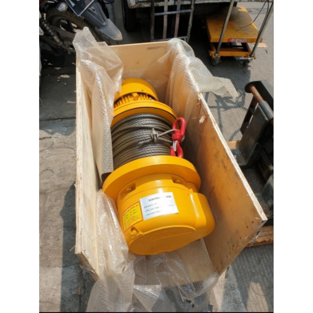 electric winch hoist 5 ton x 200 meter seling 380 V weka germany