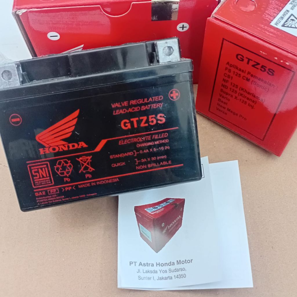 AKI ACCU BATRAY KERING VARIO 110, BEAT, BEAT FI, KHARISMA, SUPRA X 125 CARBU, INJEKSI,BLADE, REVO AB