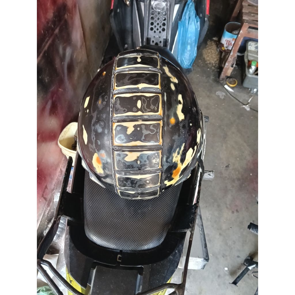 helm robot