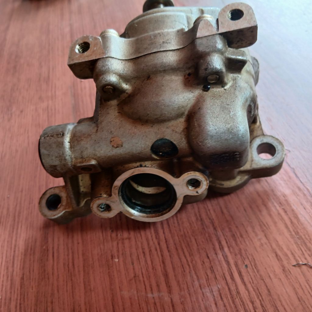 Pompa Oli Grand Vitara