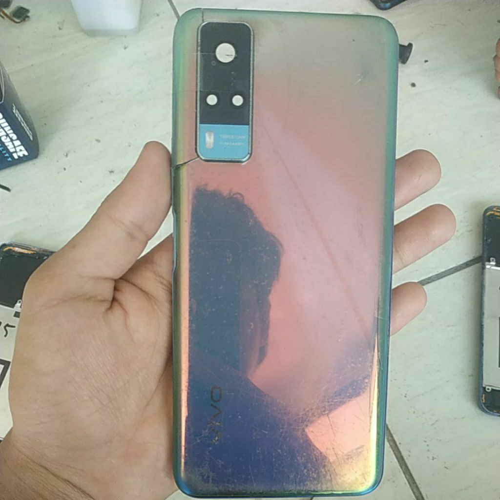 backdoor plus fingerprint tombol lengkap bekas vivo y51 2020 minus adaa patah cek gambarr