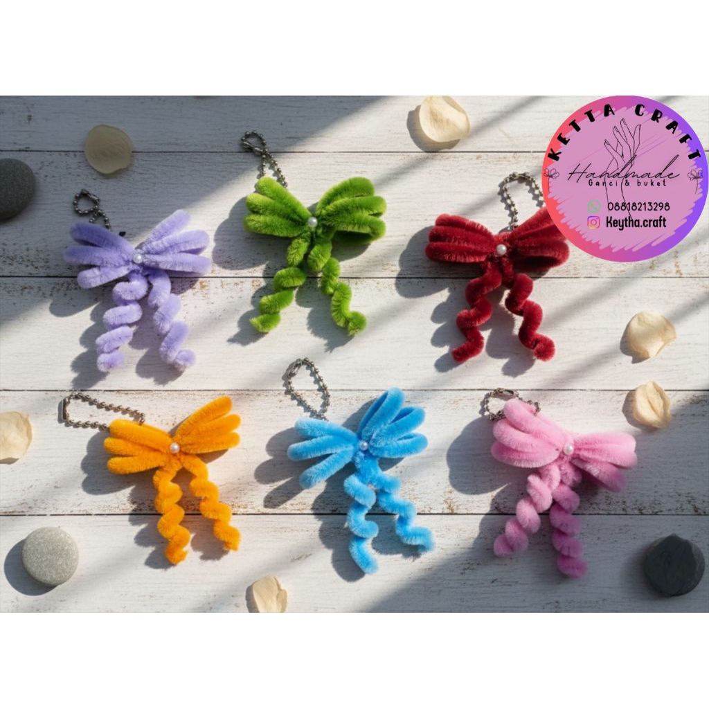 gantungan kunci & hp kawat bulu