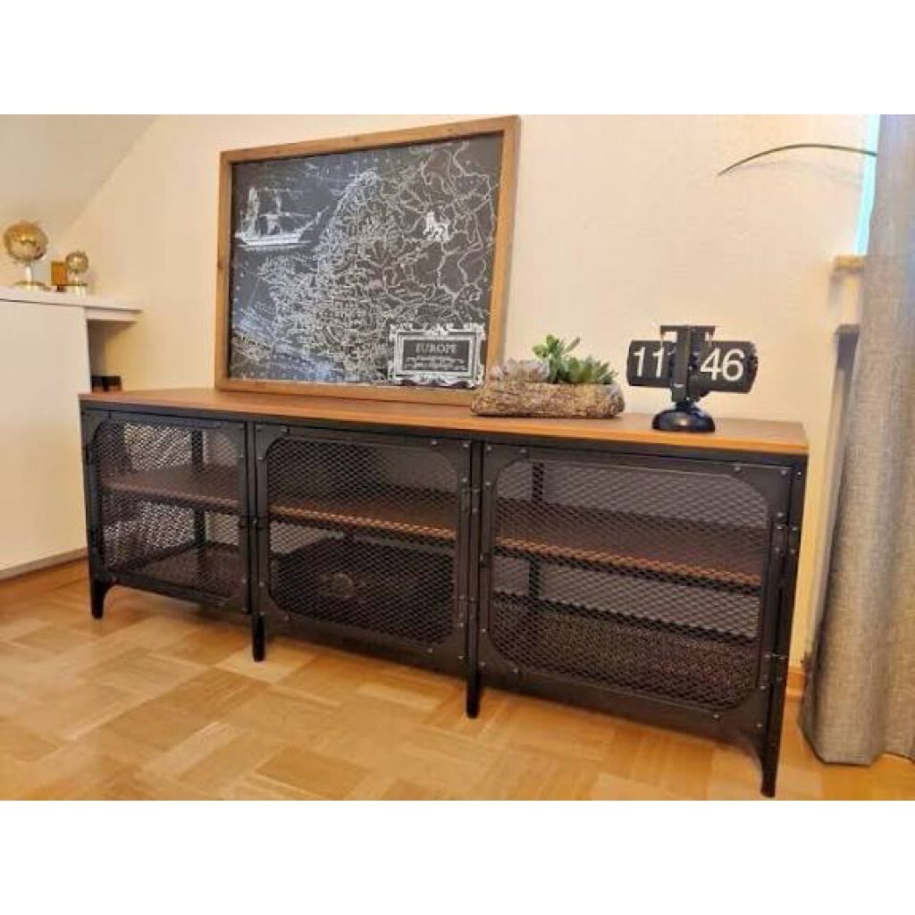 Meja TV Kayu / Meja TV Besi Industrial FJALL