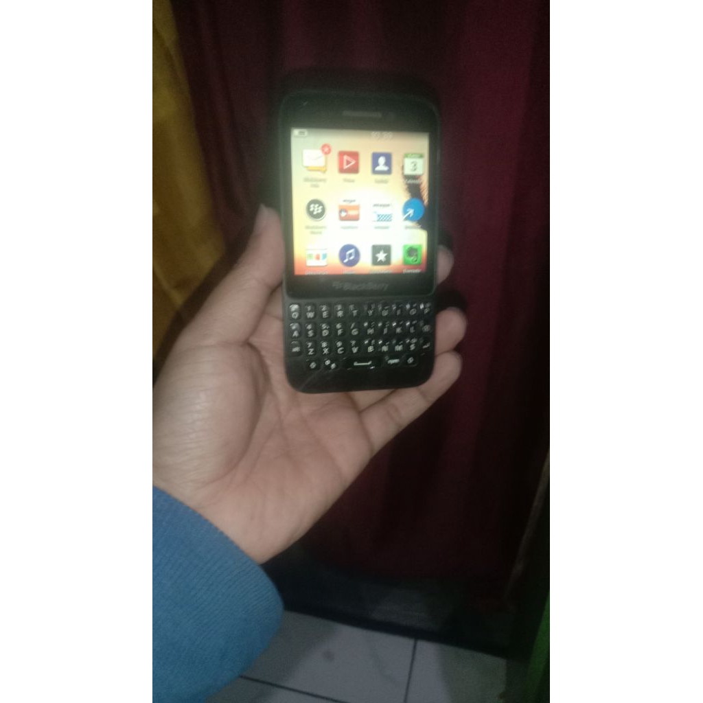 blackberry Q5 second layak pakai