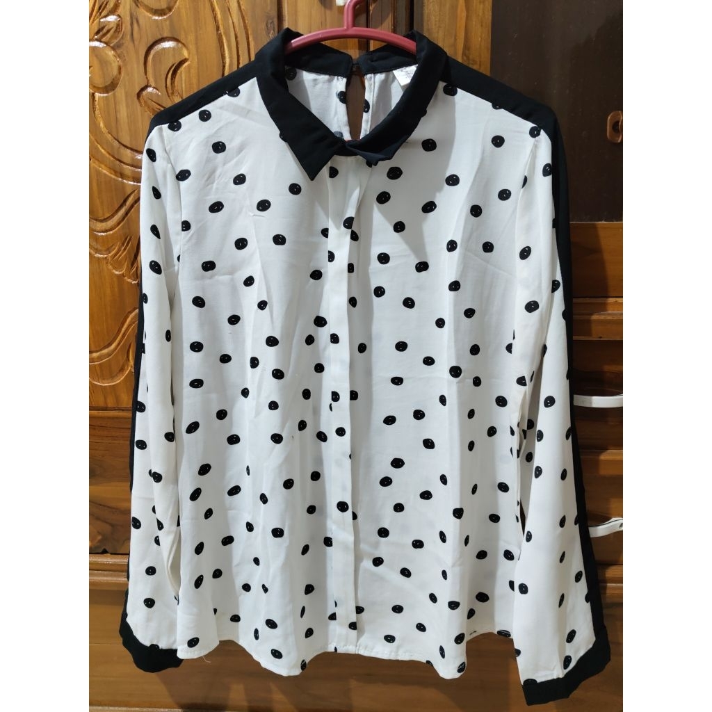 Blouse Wanita Polkadot / Blouse Hitam Putih