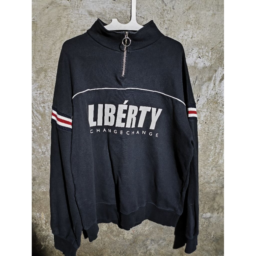HalfZip Reborn and Audi Liberty Hitam