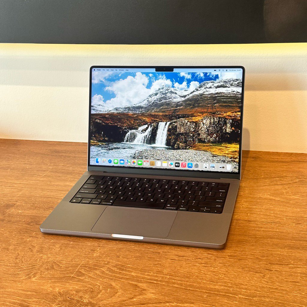 MacBook Pro M1 Pro 2021 14 inch | RAM 16 GB | SSD 512 GB | Second