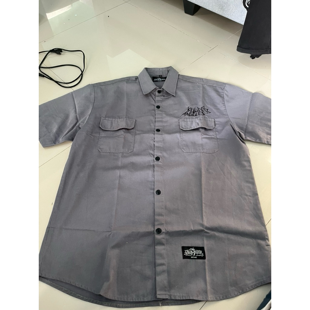 kemeja kelud angeles