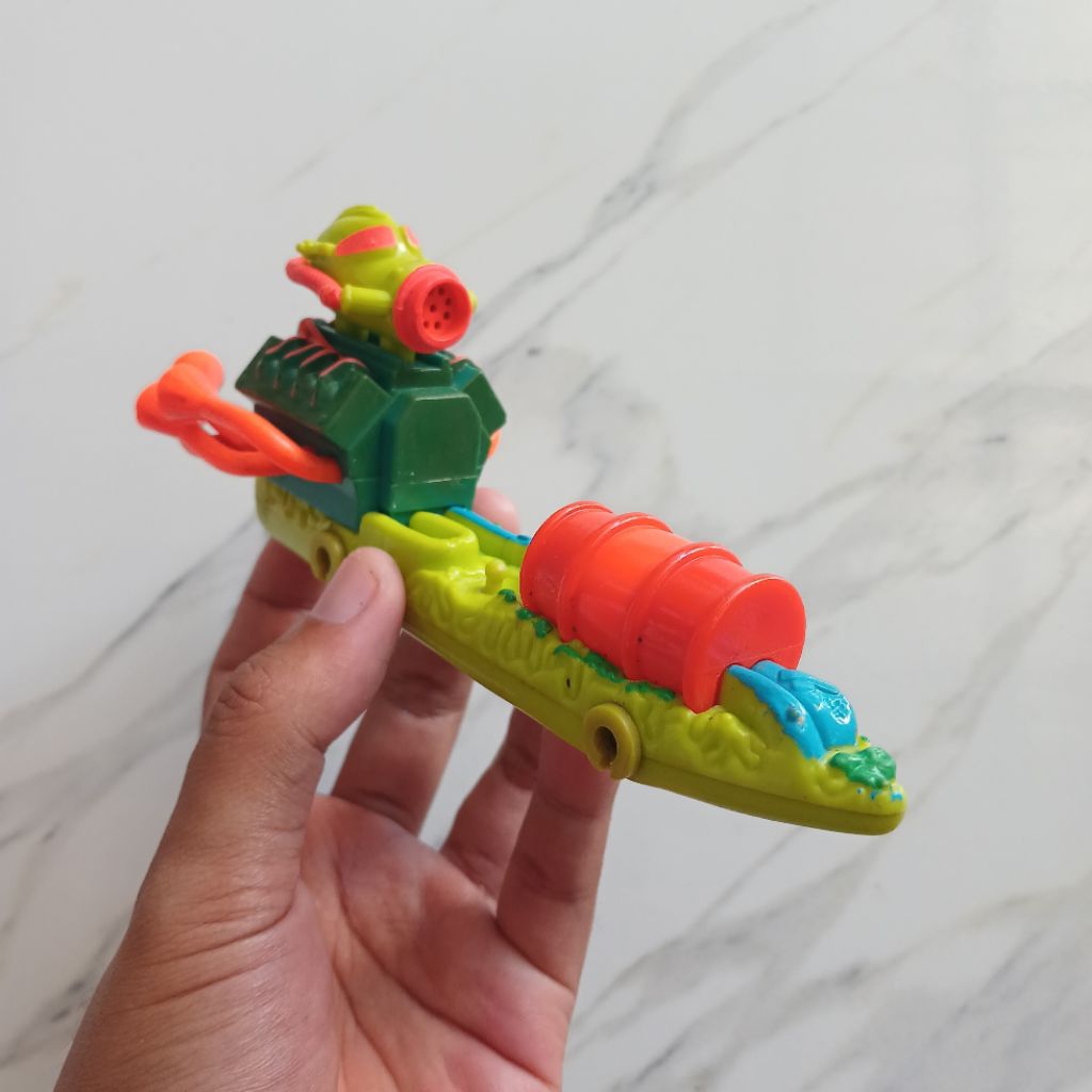 Part Toxic Crusaders Turf Surfer Original Playmates 1991